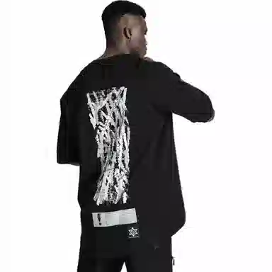 NORVINCY T