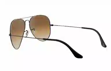 Ray-Ban RB3025