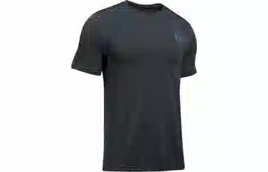 Under Armour T