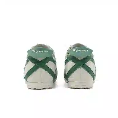 AQUASCUTUM