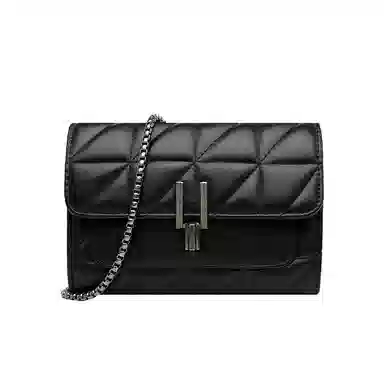 SEPTWOLVES Chain Crossbody Bag Black/White