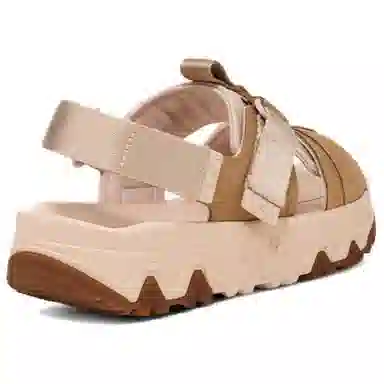 UGG CapTrail