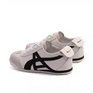 AQUASCUTUM