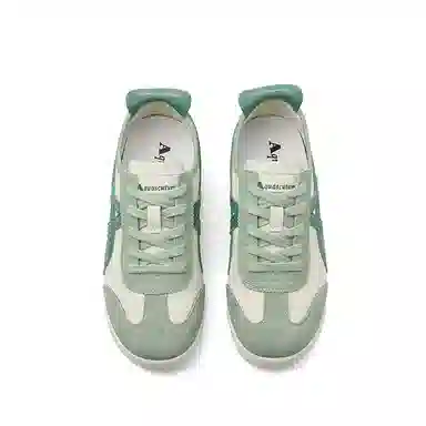 AQUASCUTUM
