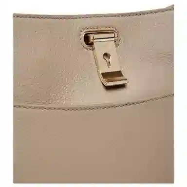 BALLY Lock Me