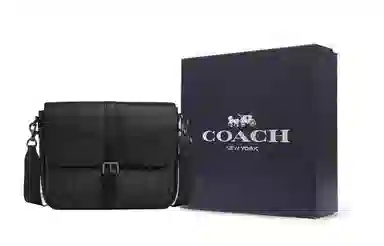 COACH Warner 31