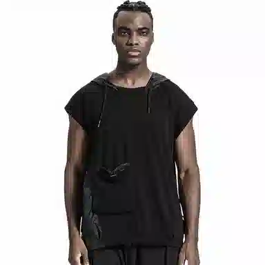 NORVINCY T