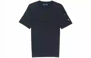 Under Armour T