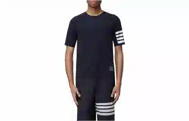 THOM BROWNE T