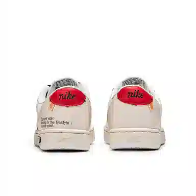 Nike Court Vintage