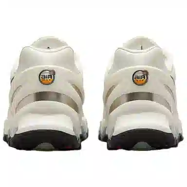 Nike AIR MAX DN8Light Britain Tan