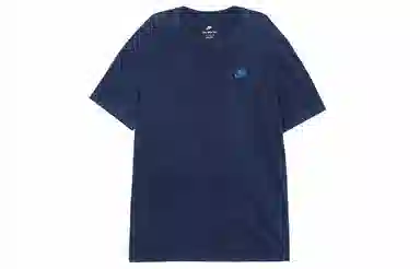 Nike Sportswear Club T