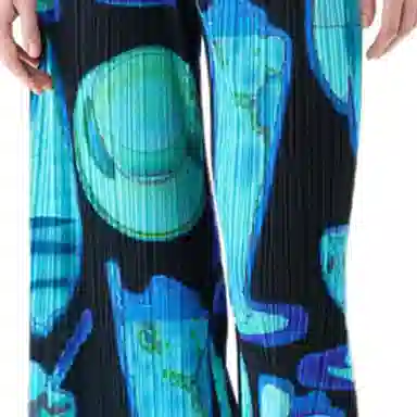 PLEATS PLEASE ISSEY MIYAKE