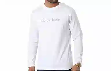 CKCalvin Klein T