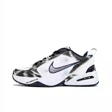 Nike Air Monarch 4