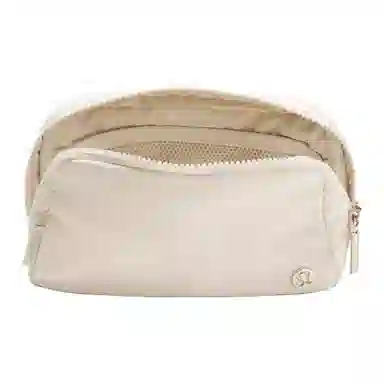 lululemon Everywhere Belt Bag