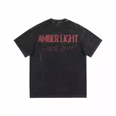 AMBER LIGHT T