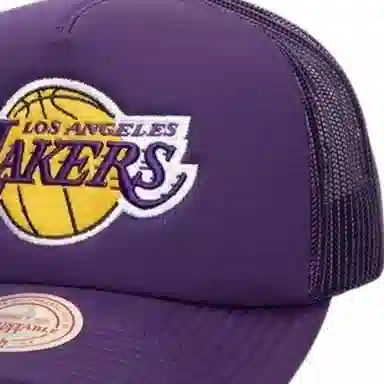 Mitchell Ness Lifestyle -