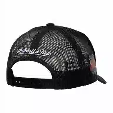 Mitchell Ness -