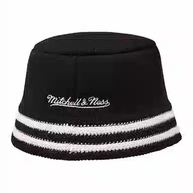 Mitchell Ness 76