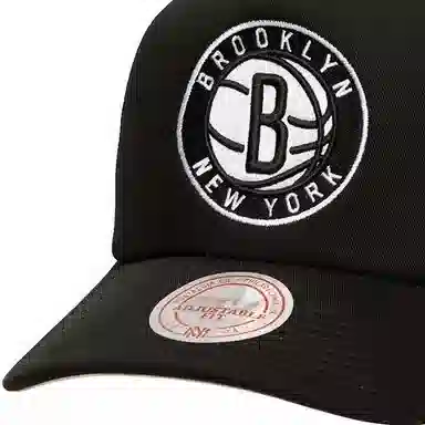 Mitchell Ness Lifestyle -