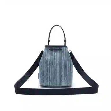 Champion C Logo Bucket Bag 2.0