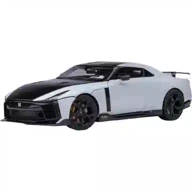 AUTOart GT-R50 BY ITALDESIGN