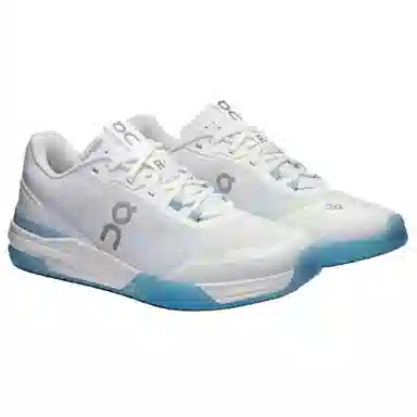 On THE ROGER Advantage Pro