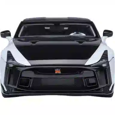 AUTOart GT-R50 BY ITALDESIGN