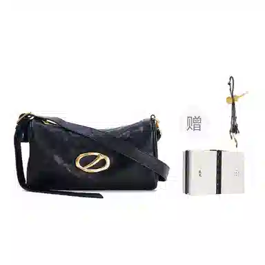 SUPERMERCY Pillow Bag墨黑色