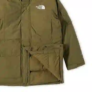 THE NORTH FACE Logo