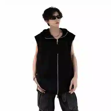 URBAN AUTHENTIC T