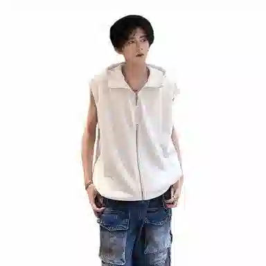 URBAN AUTHENTIC T