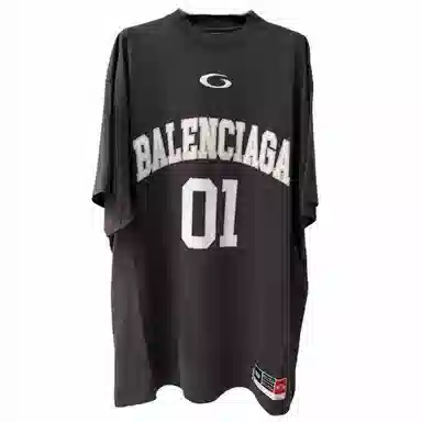 Balenciaga FW24 T