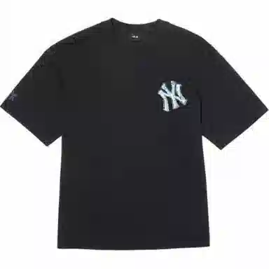 MLB T