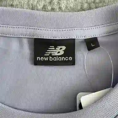 New Balance logoT