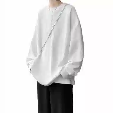 URBAN AUTHENTIC T