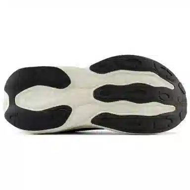 New Balance Fresh Foam X More v5