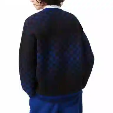 LACOSTE V