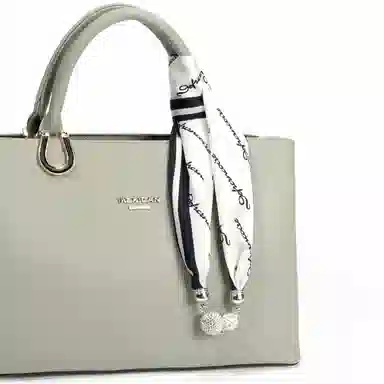 上海故事 百搭时尚磁扣气质多用吊坠锁骨链小领巾  丝巾 女款