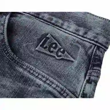 Lee