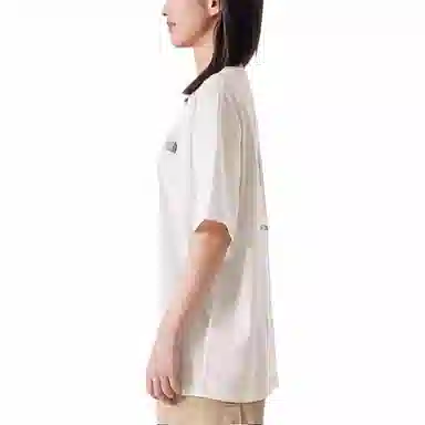 THE NORTH FACE Logo T