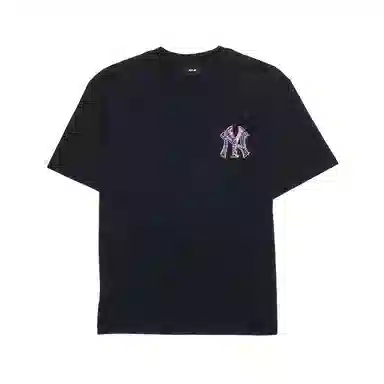 MLB T