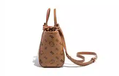 MESUCA x Sanrio kitty PU