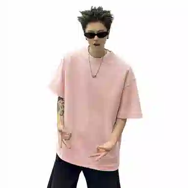 URBAN AUTHENTIC T