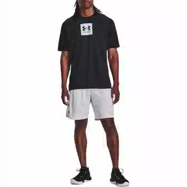 Under Armour T
