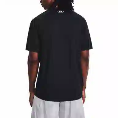 Under Armour T