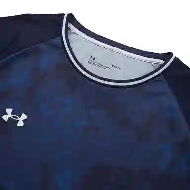 Under Armour T