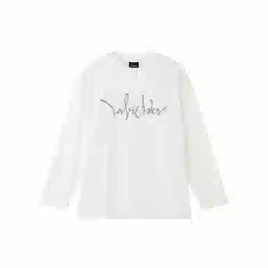 LOVE ME LATER logo7M7T