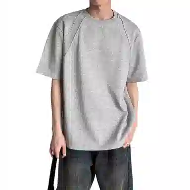 URBAN AUTHENTIC T